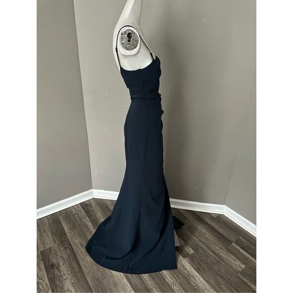 Cinq à Sept Emmie Crystal-Strap Gown - Picture 8 of 9